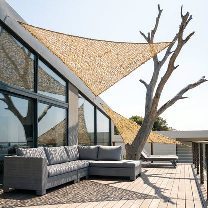 Malla de camuflaje triangular arena para terraza y pérgola - Sombra en ángulo cálida