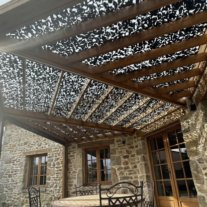 Malla de camuflaje reforzada negra para terraza y patio - Diseño gráfico y contemporáneo