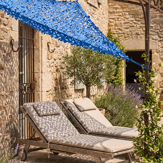 Malla de camuflaje triangular azul para terraza y zona de piscina - Ambiente marinero