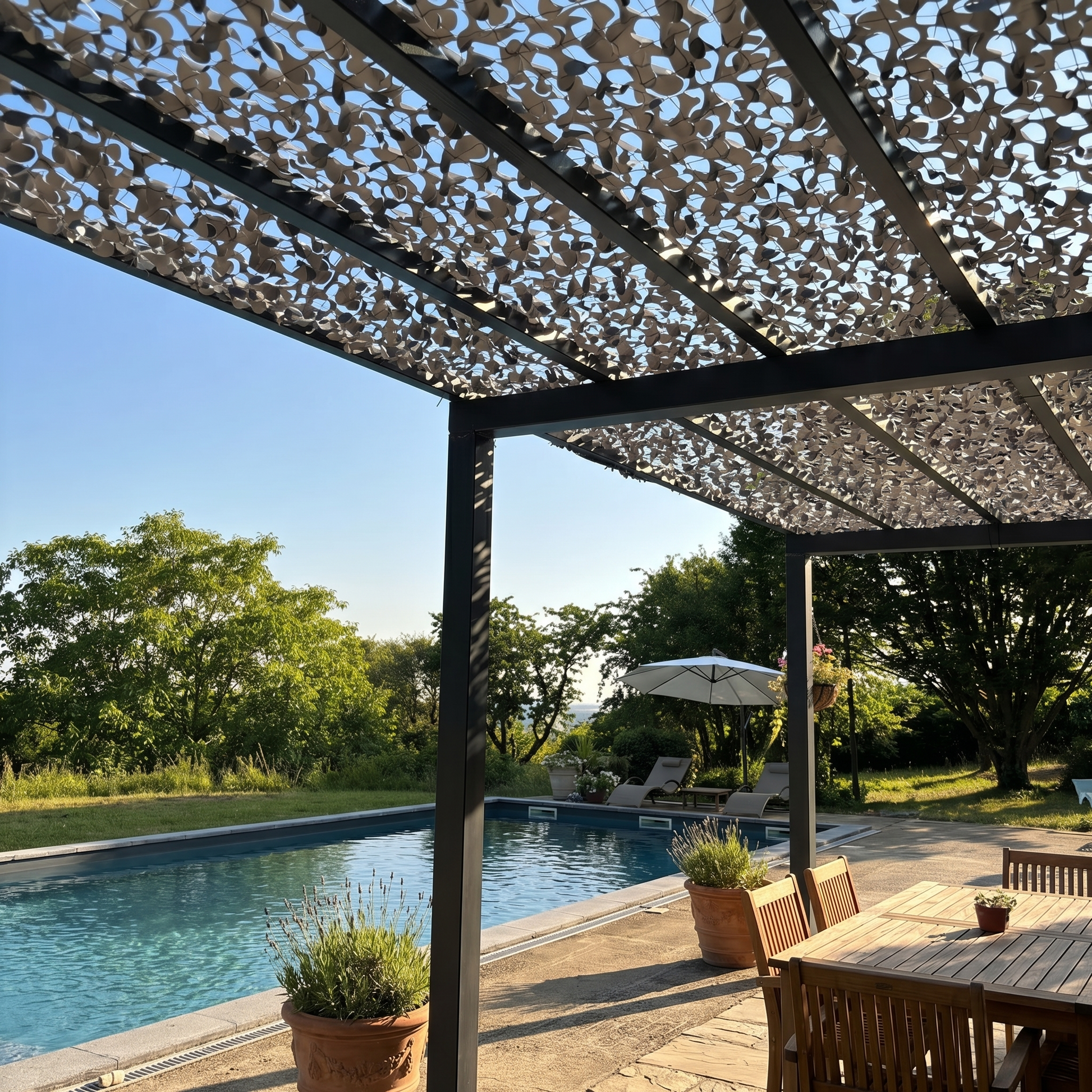Malla de camuflaje reforzada gris antracita para terraza y pérgola - Estilo contemporáneo
