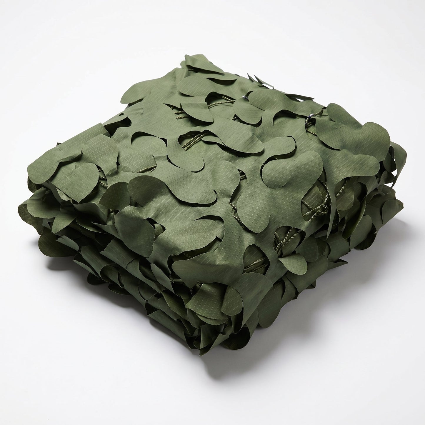 Malla de camuflaje triangular verde para jardín y terraza arbolada - Dosel en ángulo